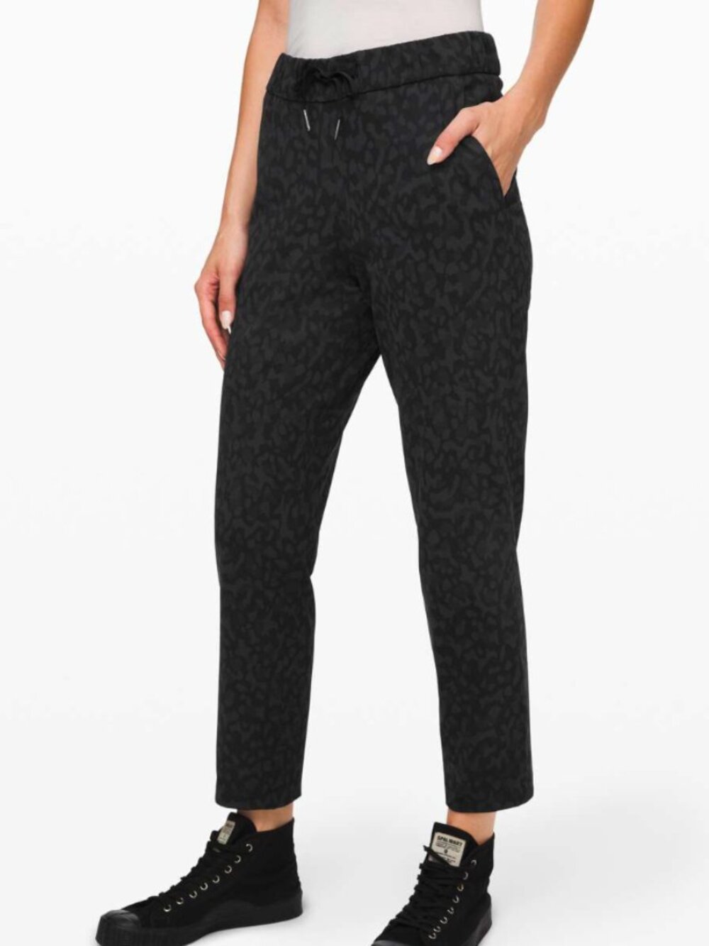 Lululemon Pants On the Fly 7/8 Pant Women’s 4 Camo Deep Coal Multi Luxtreme